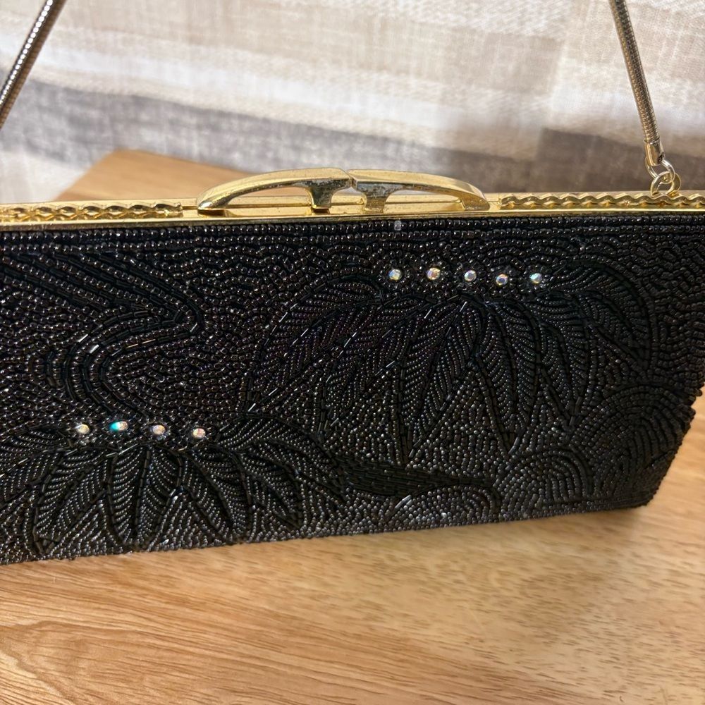 Black‎ Beaded Clutch